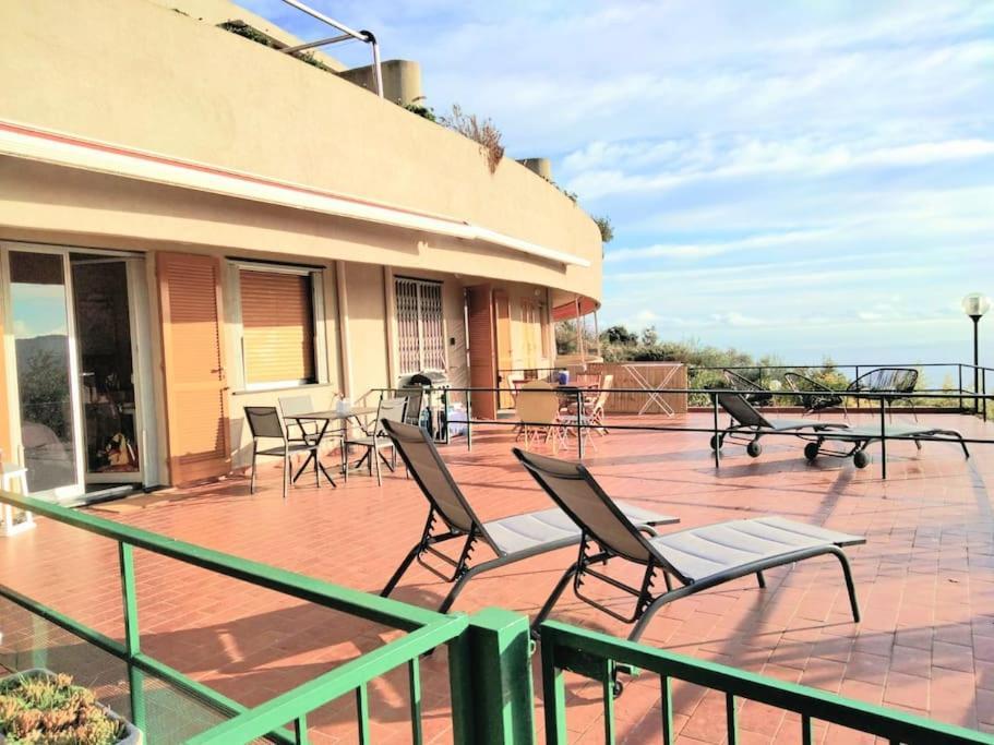 Nido Tra Gli Ulivi Apartment Finale Ligure Luaran gambar